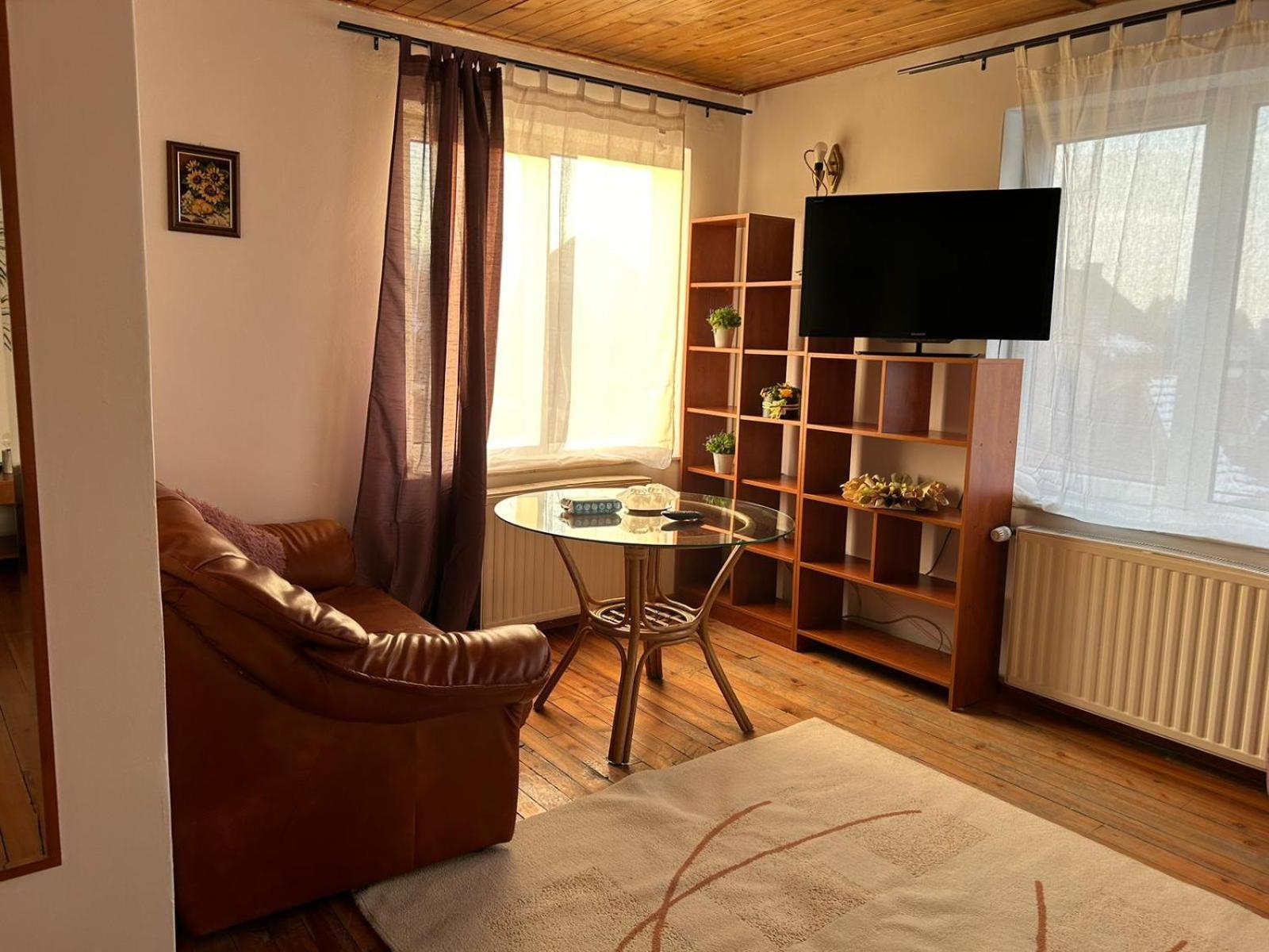 Ambra Room'S Brașov Exterior foto